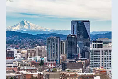 550 SW 10th Ave #3205, Portland, OR 97205 - Photo 1