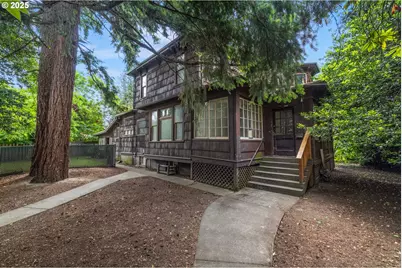 1960 SE 31st Ave, Portland, OR 97214 - Photo 1