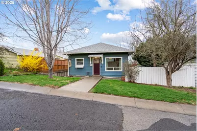 612 NW 11th St, Pendleton, OR 97801 - Photo 1