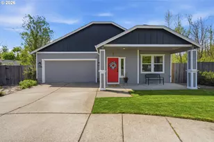 1798 S 57th Pl, Springfield, OR 97478 - Photo 1