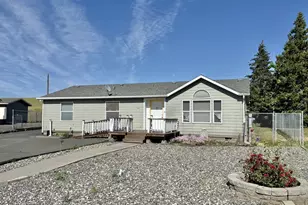 909 Toll Rd, Dufur, OR 97021 - Photo 1