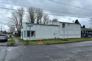 7132 N Fessenden St, Portland, OR 97203 - Photo 1