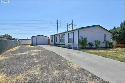 904 Lillian Way, The Dalles, OR 97058 - Photo 1