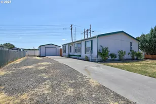 904 Lillian Way, The Dalles, OR 97058 - Photo 1