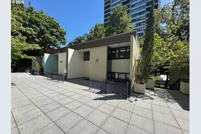 255 SW Harrison St #TH-10, Portland, OR 97201 - Photo 1