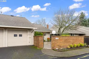 12991 SW King Richard Dr, King City, OR 97224 - Photo 1