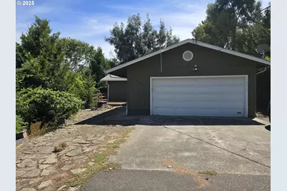 1634 Kendall St, Roseburg, OR 97471 - Photo 1
