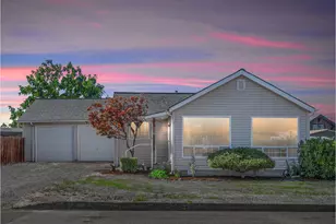 316 Berkley Ave, Molalla, OR 97038 - Photo 1