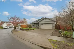 1184 Foxglove St, Woodburn, OR 97071 - Photo 1