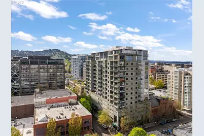 1025 NW Couch St #1010, Portland, OR 97209 - Photo 1