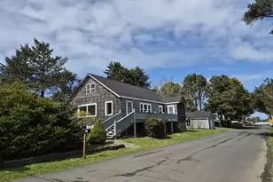 1115 SW Harbor Ave, Lincoln City, OR 97367 - Photo 1