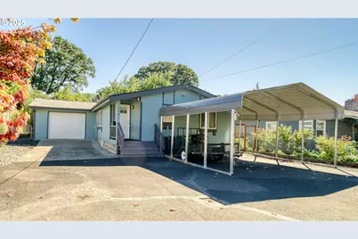 384 N 5th St, Saint Helens, OR 97051 - Photo 1