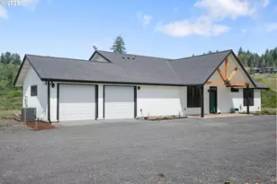 279 Stewart Dr, Kelso, WA 98626 - Photo 1