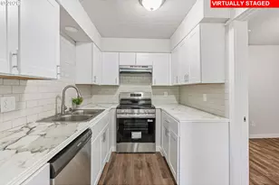 2843 Hemlock St, Longview, WA 98632 - Photo 11