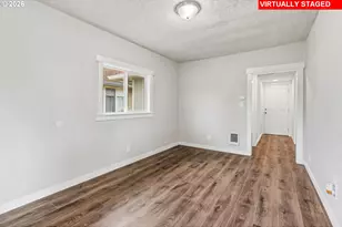 2843 Hemlock St, Longview, WA 98632 - Photo 9