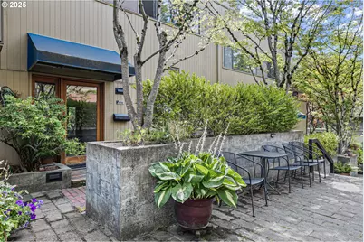 974 Lincoln St, Eugene, OR 97401 - Photo 1