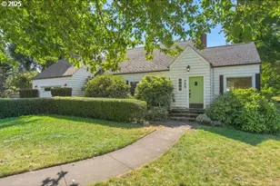 750 Chestnut Dr, Eugene, OR 97404 - Photo 1