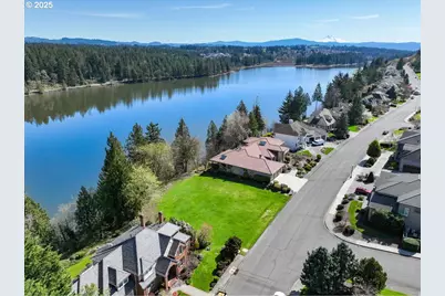 2101 NW Lacamas Dr #10, Camas, WA 98607 - Photo 1