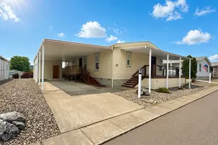 213 River Ridge Ave, Roseburg, OR 97471 - Photo 1