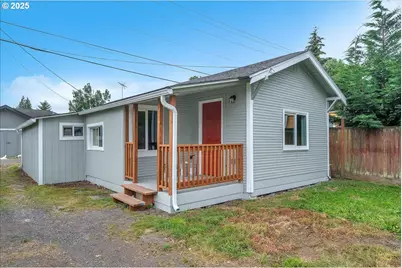 328 18th Ave, Longview, WA 98632 - Photo 1