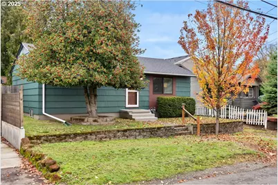 7643 SE Market St, Portland, OR 97215 - Photo 1