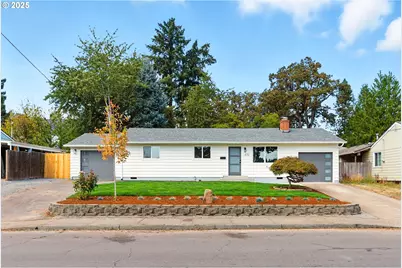 470 E Gloucester St, Gladstone, OR 97027 - Photo 1