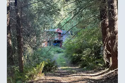 99899 S Bank Chetco Rd, Brookings, OR 97415 - Photo 1