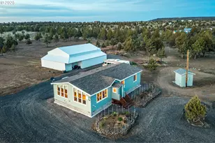 5919 SE Thomas Rd, Prineville, OR 97754 - Photo 1