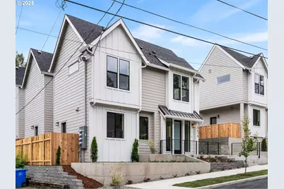 3615 SW Logan St, Portland, OR 97219 - Photo 1