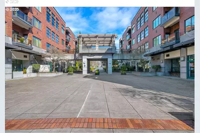 400 W 8th St #309, Vancouver, WA 98660 - Photo 1