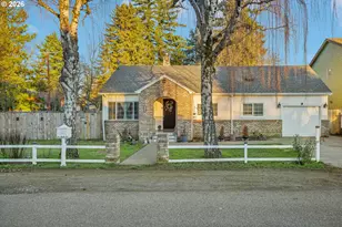 710 SE 155th Ave, Portland, OR 97233 - Photo 1