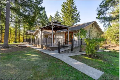 11990 Artlin Rd, Grants Pass, OR 97526 - Photo 1