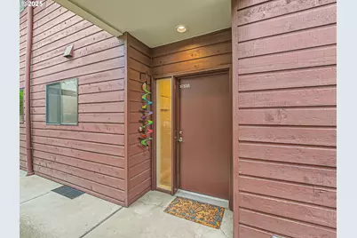 5250 S Landing Dr #108b1, Portland, OR 97239 - Photo 1