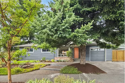 6211 NE Halsey St, Portland, OR 97213 - Photo 1