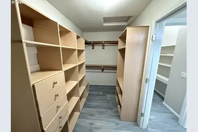 15082 NW Decatur Way, Portland, OR 97229 - Photo 19