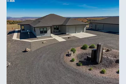 3854 NE Fern Ln, Madras, OR 97741 - Photo 1