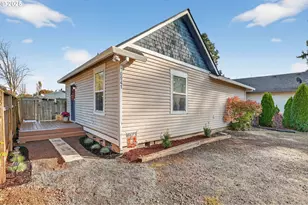 10941 Main St NE, Donald, OR 97020 - Photo 1