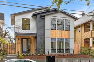 2232 SE Ankeny St, Portland, OR 97214 - Photo 1