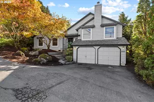 8708 SW 62nd Ave, Portland, OR 97219 - Photo 1