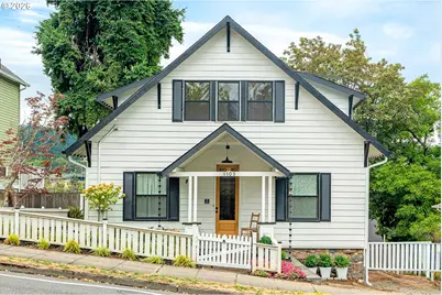 1105 Washington St, Oregon City, OR 97045 - Photo 1