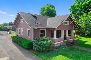 682 S Settlemier Ave, Woodburn, OR 97071 - Photo 1