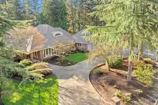 1716 S Corbett Hill Cir, Portland, OR 97219 - Photo 1