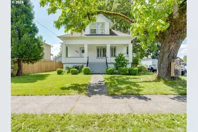 490 Railroad Ave, Mount Angel, OR 97362 - Photo 1