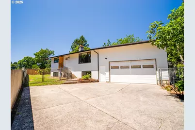 4123 SE 136th Ave, Portland, OR 97236 - Photo 1