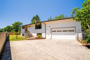 4123 SE 136th Ave, Portland, OR 97236 - Photo 1