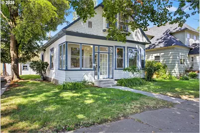 2723 2nd St, Baker City, OR 97814 - Photo 1