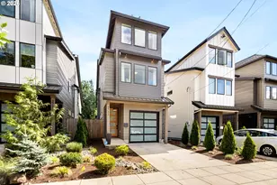 3732 SE Lambert St, Portland, OR 97202 - Photo 1