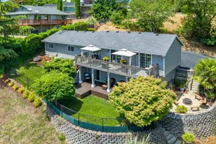 441 NW Galaxy Dr, Winston, OR 97496 - Photo 1