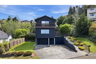 2149 Hamilton St, North Bend, OR 97459 - Photo 1