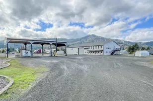 1625 W Duke Rd, Sutherlin, OR 97479 - Photo 1